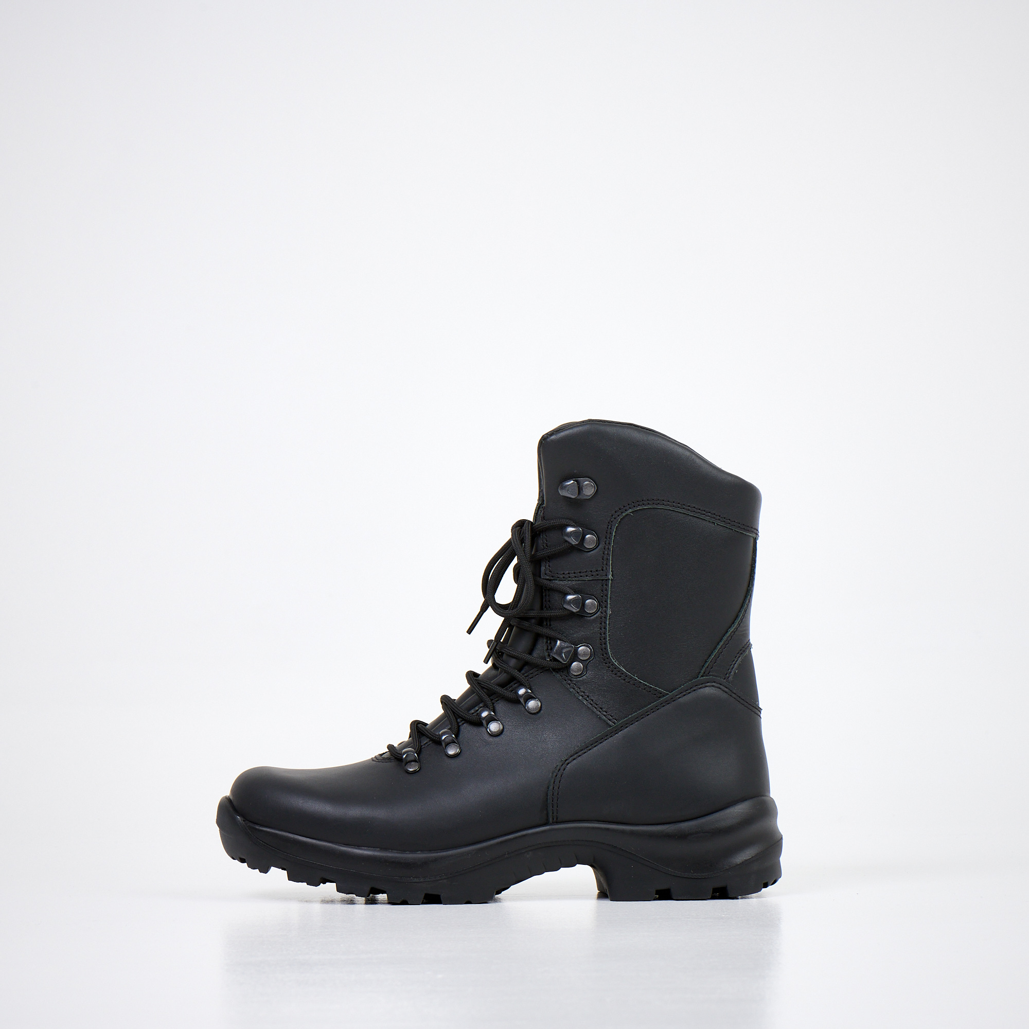 739 Military Boots maiharit, musta